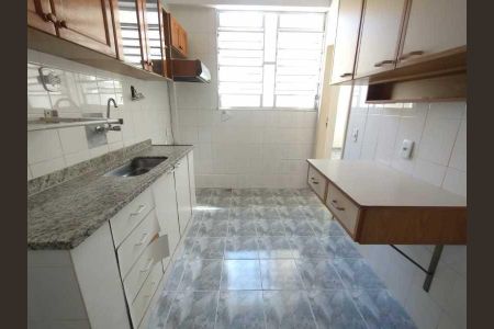 Casa à venda com 62m², 2 quartos e sem vaga