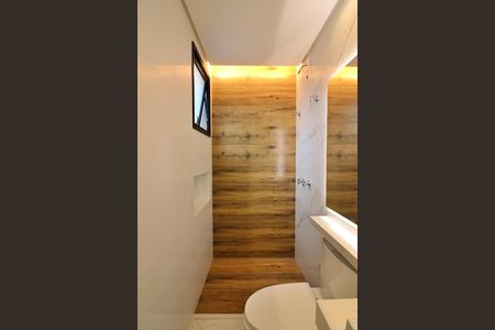 Casa à venda com 200m², 3 quartos e 4 vagasSuíte 2 Banheiro