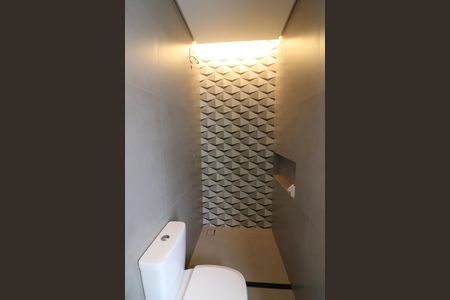 Casa à venda com 200m², 3 quartos e 4 vagasBanheiro do Spa