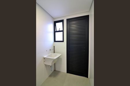 Casa à venda com 200m², 3 quartos e 4 vagasÁrea de Serviço