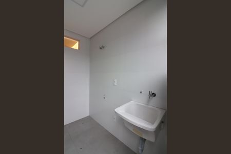 Casa à venda com 200m², 3 quartos e 4 vagasÁrea de Serviço