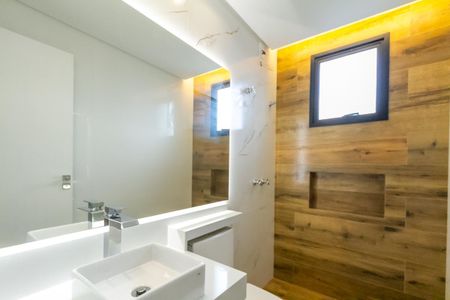 Casa à venda com 200m², 3 quartos e 4 vagas Casa à venda com 200m², 3 quartos e 4 vagasBanheiro da Suíte 1