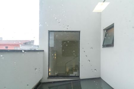 Casa à venda com 200m², 3 quartos e 4 vagas Casa à venda com 200m², 3 quartos e 4 vagasVista da Suíte 2