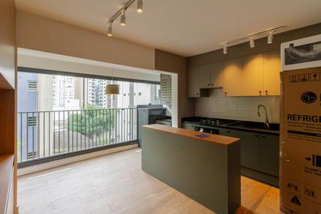 Sala de apartamento para alugar com 1 quarto, 40m² em Indianópolis, São Paulo