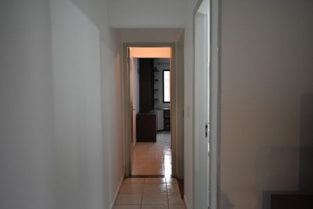 Corredor de apartamento para alugar com 2 quartos, 55m² em Jardim da Saúde, São Paulo