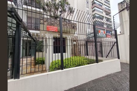Apartamento à venda com 60m², 2 quartos e 1 vagaFachada