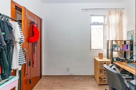 Apartamento à venda com 47m², 2 quartos e 1 vagaQuarto 2