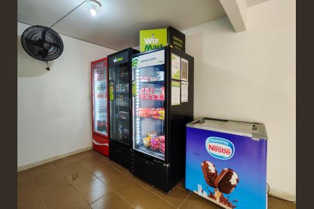 Apartamento à venda com 65m², 3 quartos e sem vaga Apartamento à venda com 65m², 3 quartos e sem vagaMercadinho