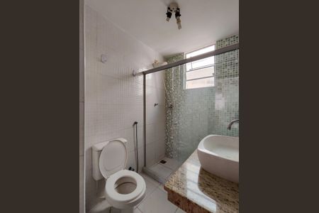 Apartamento à venda com 65m², 3 quartos e sem vaga Apartamento à venda com 65m², 3 quartos e sem vagaBanheiro Social