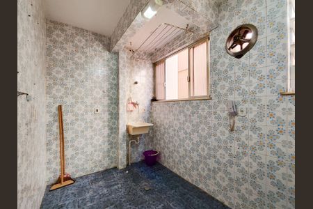 Apartamento à venda com 65m², 3 quartos e sem vaga Apartamento à venda com 65m², 3 quartos e sem vagaCozinha e Área de Serviço