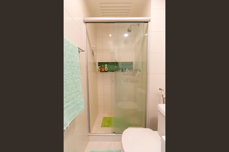 Apartamento à venda com 75m², 2 quartos e 1 vaga Apartamento à venda com 75m², 2 quartos e 1 vagaBanheiro Suite