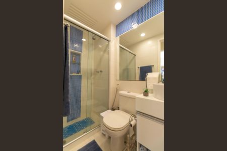 Apartamento à venda com 75m², 2 quartos e 1 vaga Apartamento à venda com 75m², 2 quartos e 1 vagaBanheiro Social