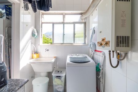 Apartamento à venda com 75m², 2 quartos e 1 vaga Apartamento à venda com 75m², 2 quartos e 1 vagaÁrea de Serviço