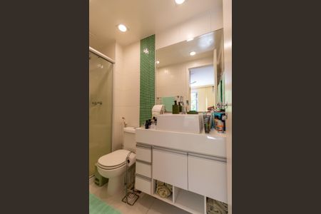 Apartamento à venda com 75m², 2 quartos e 1 vaga Apartamento à venda com 75m², 2 quartos e 1 vagaBanheiro Suite