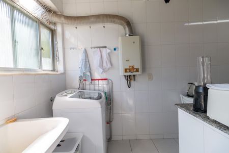 Apartamento à venda com 75m², 2 quartos e 1 vaga Apartamento à venda com 75m², 2 quartos e 1 vagaÁrea de Serviço