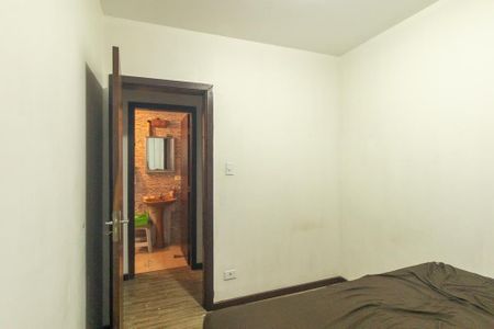 Quarto 1 de apartamento para alugar com 2 quartos, 56m² em Água Verde, Curitiba