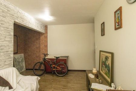 Sala de apartamento para alugar com 2 quartos, 56m² em Água Verde, Curitiba