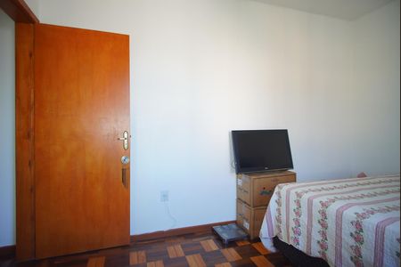 Quarto de apartamento à venda com 1 quarto, 47m² em Passo D’areia, Porto Alegre