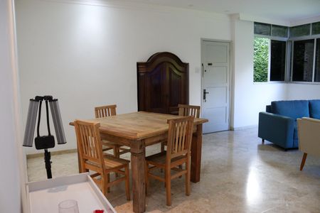 Sala 1 de apartamento para alugar com 3 quartos, 120m² em Graça, Salvador