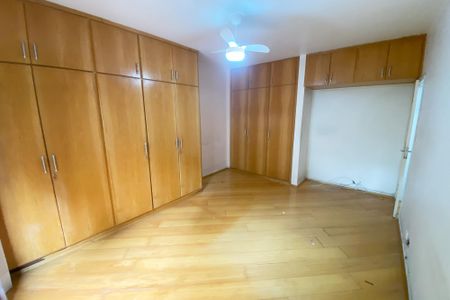 Apartamento à venda com 67m², 1 quarto e 1 vagaQuarto