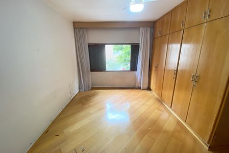 Apartamento à venda com 67m², 1 quarto e 1 vagaQuarto