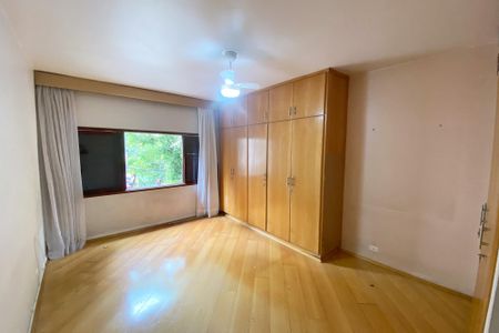Apartamento à venda com 67m², 1 quarto e 1 vagaQuarto