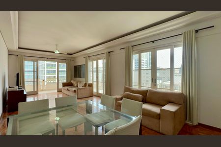 Apartamento para alugar com 170m², 3 quartos e 1 vagaSala