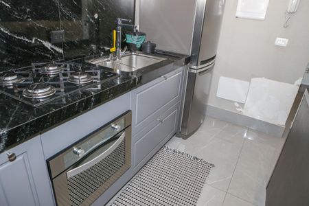 Apartamento para alugar com 79m², 2 quartos e 2 vagasCozinha e Área de Serviço