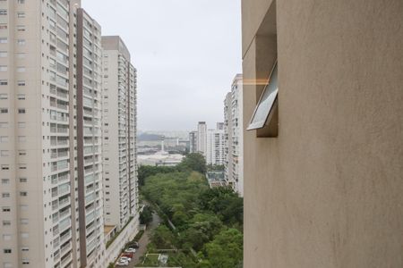 Apartamento para alugar com 79m², 2 quartos e 2 vagasVista da Suíte 2