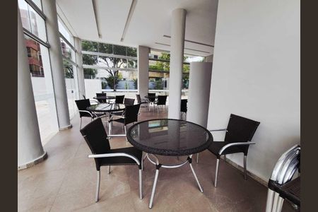 Apartamento para alugar com 85m², 2 quartos e 2 vagas Apartamento para alugar com 85m², 2 quartos e 2 vagasÁrea comum