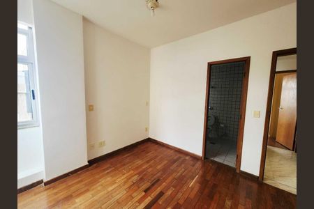 Apartamento para alugar com 85m², 2 quartos e 2 vagas Apartamento para alugar com 85m², 2 quartos e 2 vagasQuarto 2