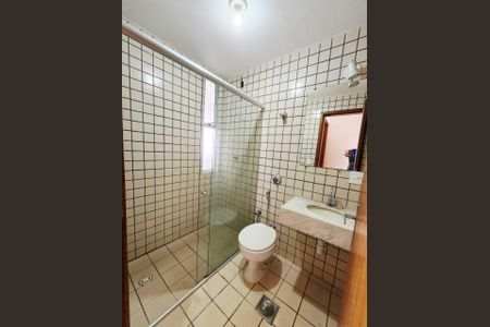 Apartamento para alugar com 85m², 2 quartos e 2 vagas Apartamento para alugar com 85m², 2 quartos e 2 vagasBanheiro