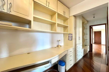 Apartamento para alugar com 96m², 3 quartos e 2 vagasCorredor