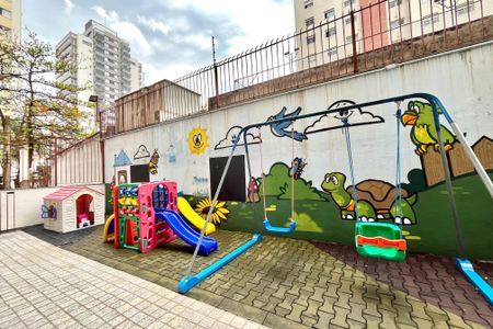 Apartamento para alugar com 96m², 3 quartos e 2 vagasÁrea comum - Playground