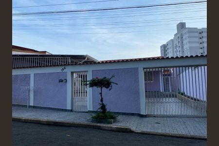 Casa à venda com 138m², 2 quartos e 5 vagasVista