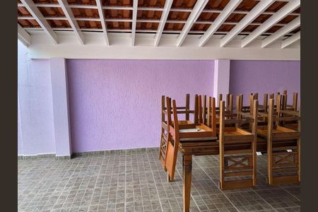 Casa à venda com 138m², 2 quartos e 5 vagasGaragem