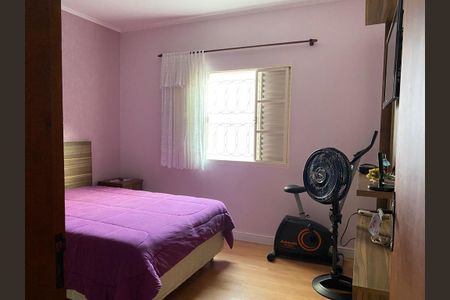 Casa à venda com 138m², 2 quartos e 5 vagasQuarto