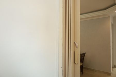 Casa de condomínio à venda com 72m², 2 quartos e 1 vagaLavabo