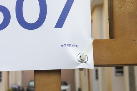 Casa de condomínio à venda com 72m², 2 quartos e 1 vagaPlaca