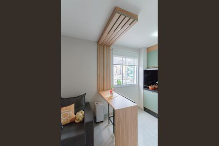 Cozinha de kitnet/studio para alugar com 1 quarto, 24m² em Sé, São Paulo