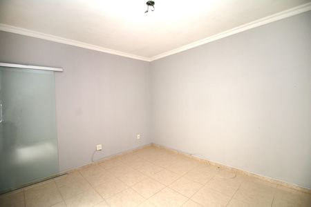 Apartamento à venda com 90m², 2 quartos e 1 vagaSala