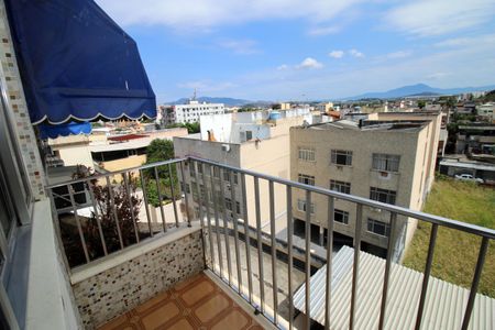 Apartamento à venda com 90m², 2 quartos e 1 vagaVaranda