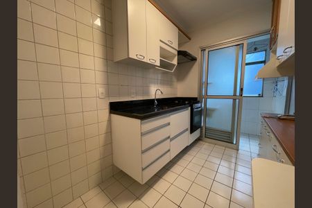 Apartamento para alugar com 62m², 3 quartos e 1 vaga Apartamento para alugar com 62m², 3 quartos e 1 vagaCozinha