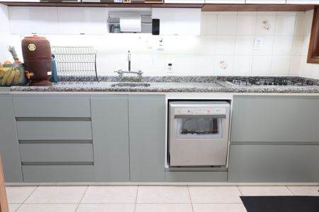 Apartamento à venda com 93m², 3 quartos e 2 vagasCozinha