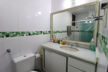Apartamento à venda com 93m², 3 quartos e 2 vagasBanheiro da Suíte