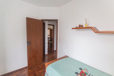 Apartamento à venda com 95m², 3 quartos e 2 vagas Apartamento à venda com 95m², 3 quartos e 2 vagasQuarto 1