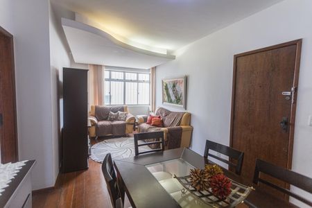Apartamento à venda com 3 quartos, 95m² em Sion, Belo Horizonte