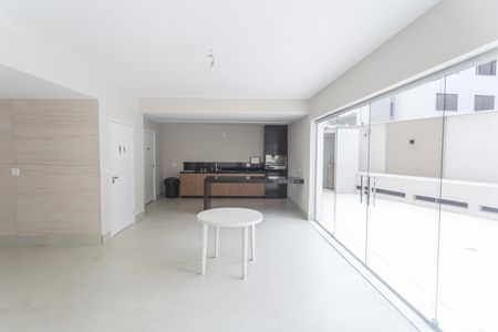 Apartamento à venda com 95m², 3 quartos e 2 vagas Apartamento à venda com 95m², 3 quartos e 2 vagasÁrea comum