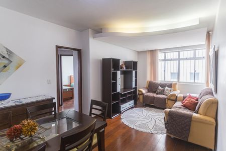 Apartamento à venda com 3 quartos, 95m² em Sion, Belo Horizonte