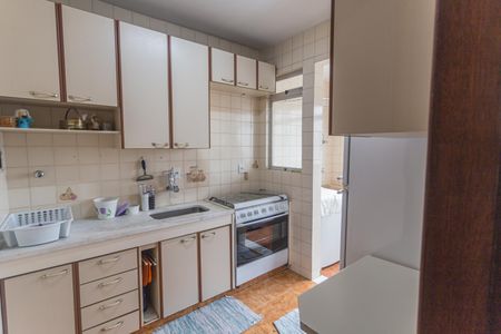 Apartamento à venda com 95m², 3 quartos e 2 vagas Apartamento à venda com 95m², 3 quartos e 2 vagasCozinha